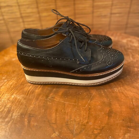 Steve Madden Greco Oxford Shoe Size 7.5 EUC - Picture 3 of 6